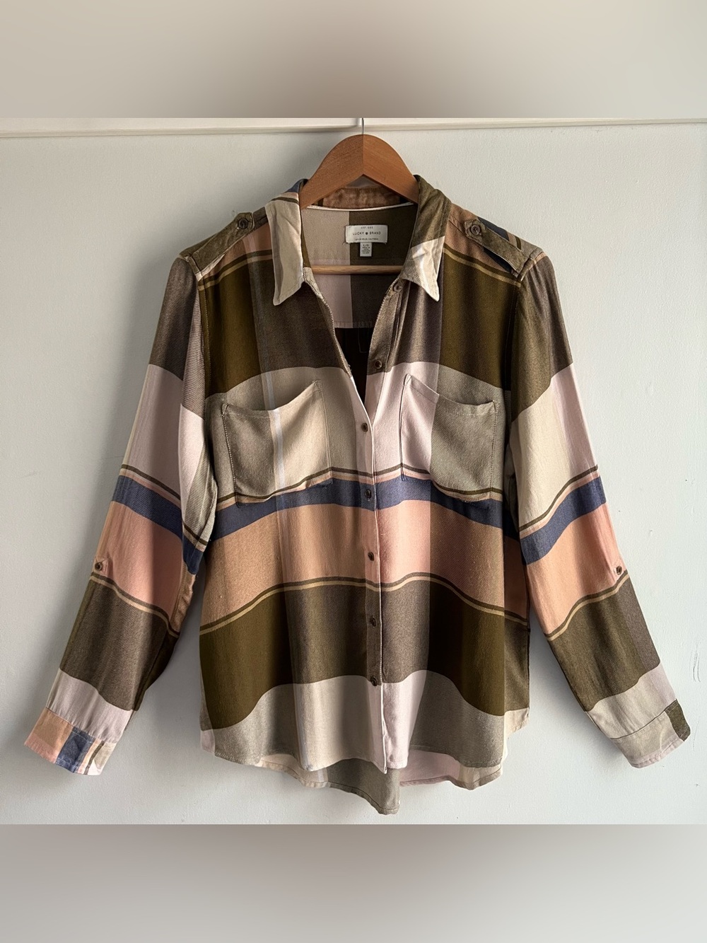 Lucky Brand Women’s L Large Plaid Long Sleeve Button Down Oversized Shirt